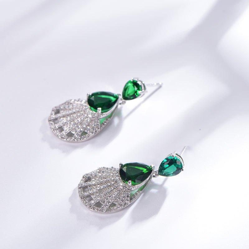 Vintage Emerald Green Pear Cut Drop Earrings In Sterling Silver - Trendolla Jewelry